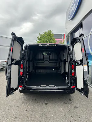 Ford Transit Custom Van 320 L1 2.0 EcoBl Ltd./170CV/Aut.