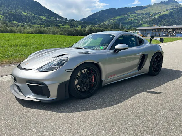 Porsche 718 Cayman GT4 RS PDK