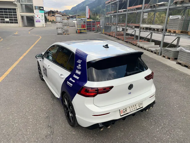VW Golf VIII 2.0 TSI R 20 Years DSG 4motion