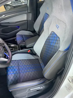 VW Golf VIII 2.0 TSI R 20 Years DSG 4motion