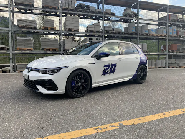 VW Golf VIII 2.0 TSI R 20 Years DSG 4motion