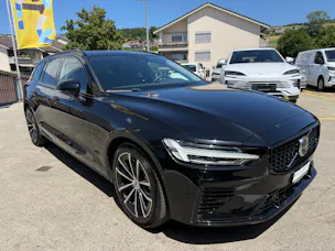 Volvo V60 T6 eAWD Plug in Hybrid Plus Dark Geartronic