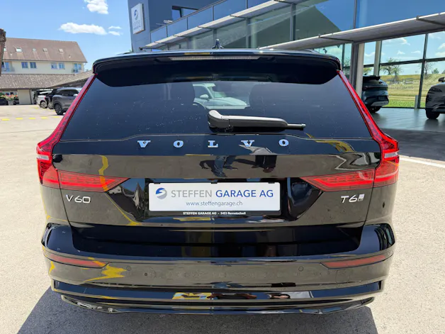 Volvo V60 T6 eAWD Plug in Hybrid Plus Dark Geartronic