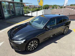 Volvo V60 T6 eAWD Plug in Hybrid Plus Dark Geartronic