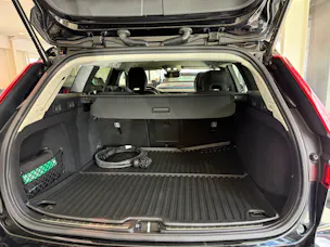 Volvo V60 T6 eAWD Plug in Hybrid Plus Dark Geartronic