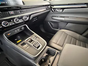 Honda CR-V 2.0i MMD Hybrid Advance 4WD Automatic