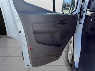 Ford Transit Van 350 L2 Trend 2.0 TDCi 170 FWD A