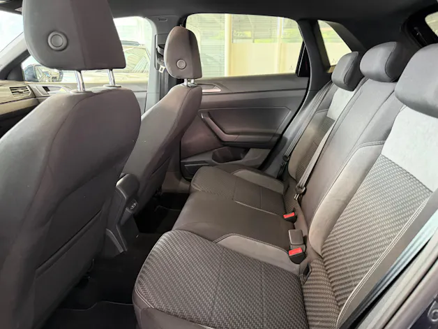 VW Polo 1.0 TSI BMT R-LINE Highline DSG | CH | Navi | PANORAMA | Keyless | Innovationspaket |