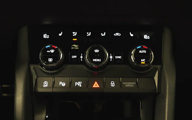 Škoda Karoq 1.5 TSI SportLine DSG