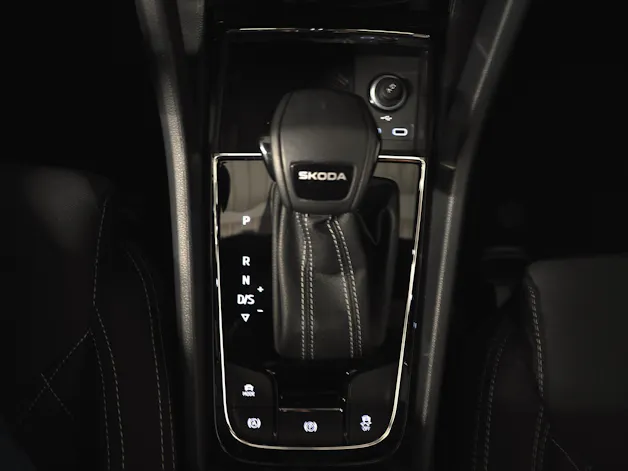 Škoda Karoq 1.5 TSI SportLine DSG