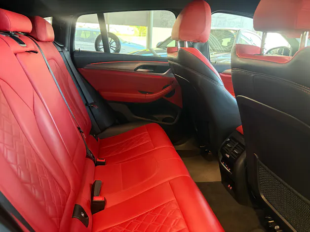 BMW X4 M40i Steptronic | CH Swiss | Individual Leder Fiona Rot-Schwarz | LED | Memory | DRIVING ASSISTANT |
