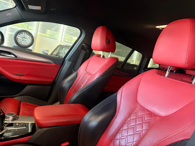 BMW X4 M40i Steptronic | CH Swiss | Individual Leder Fiona Rot-Schwarz | LED | Memory | DRIVING ASSISTANT |