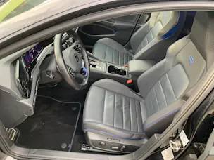VW Golf VIII 2.0 TSI R DSG 4motion