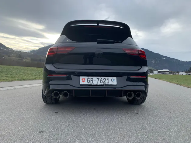 VW Golf VIII 2.0 TSI R DSG 4motion