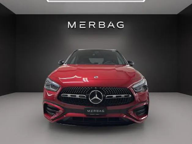 Mercedes-Benz GLA 200 Night Star 7G-D