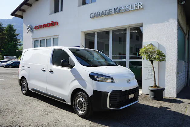 Toyota Proace EV 75kWh Medium Advanced