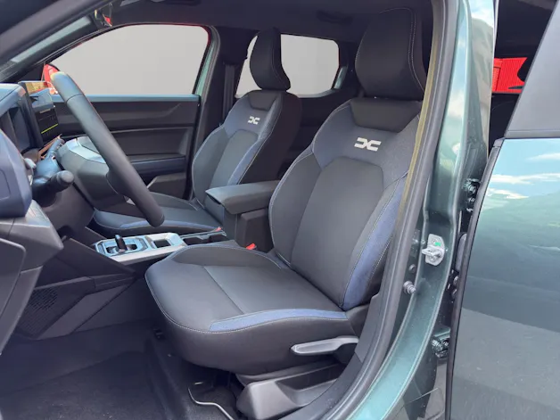 Dacia Duster 1.6 Hybrid Journey