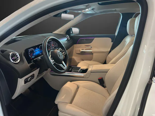 Mercedes-Benz EQA 250