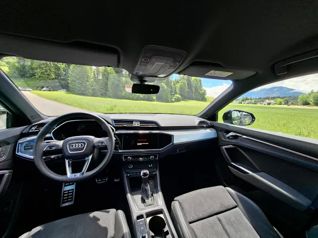 Audi Q3 Sportback 40 TFSI S line quattro S-tronic *CH-Fahrzeug mit Garantie+ASSP*