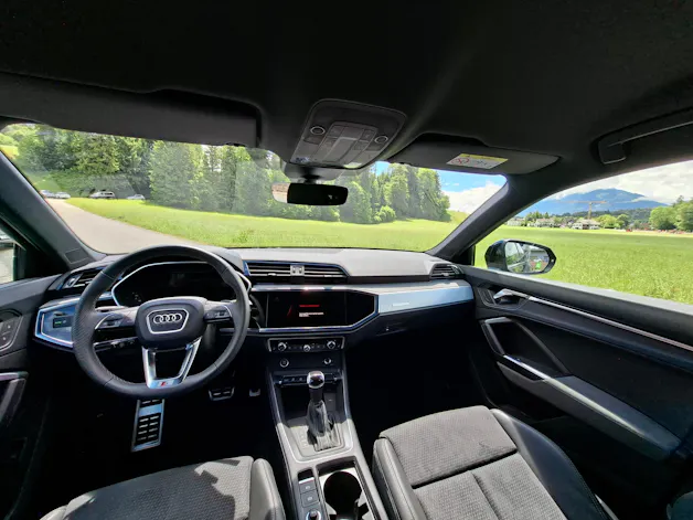 Audi Q3 Sportback 40 TFSI S line quattro S-tronic *CH-Fahrzeug mit Garantie+ASSP*