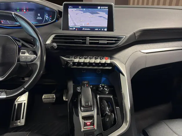 PEUGEOT 3008 1.6 THP GT Line EAT