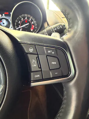 Jaguar F-Type Coupé 5.0 V8 S/C R AWD Automatik | Satter V8 Sound | OHNE OPF |