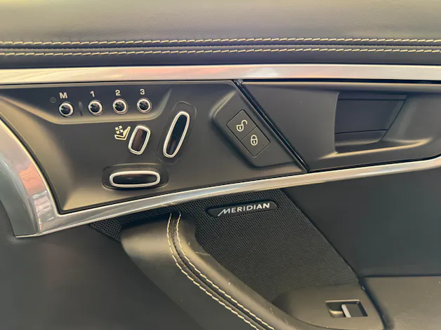 Jaguar F-Type Coupé 5.0 V8 S/C R AWD Automatik | Satter V8 Sound | OHNE OPF |
