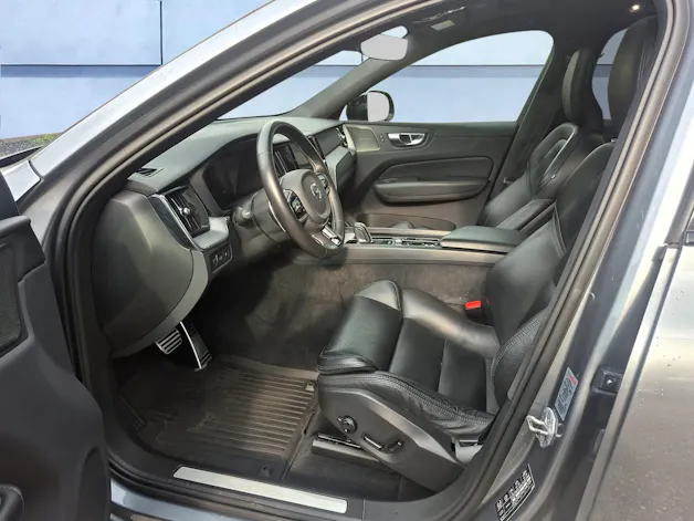 Volvo XC60 2.0 T8 TE R-Design eAWD