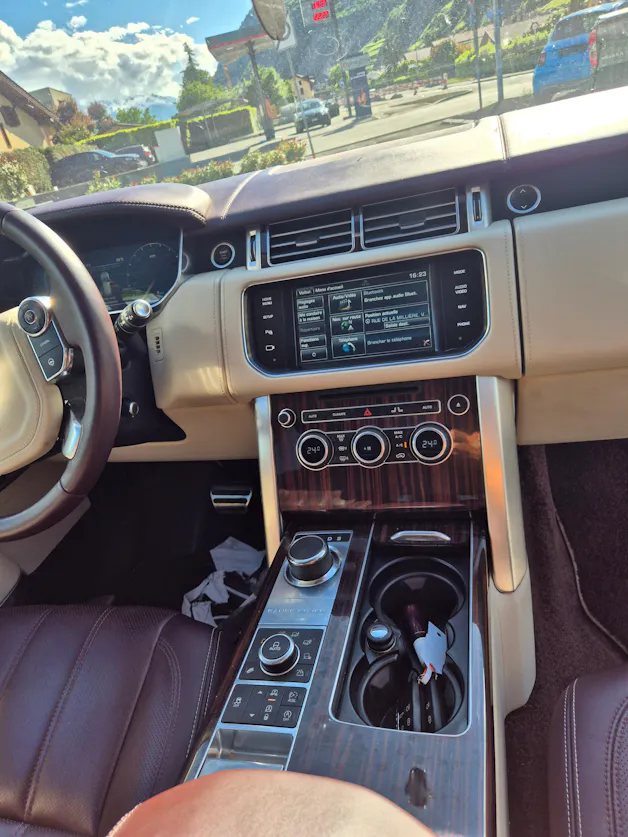 Land Rover Range Rover 5.0 V8 SC Vogue Automatic