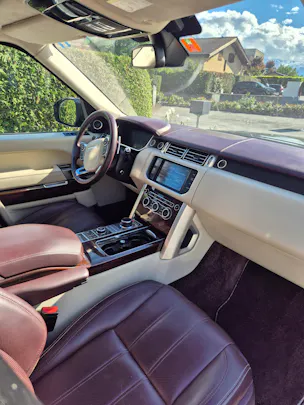 Land Rover Range Rover 5.0 V8 SC Vogue Automatic