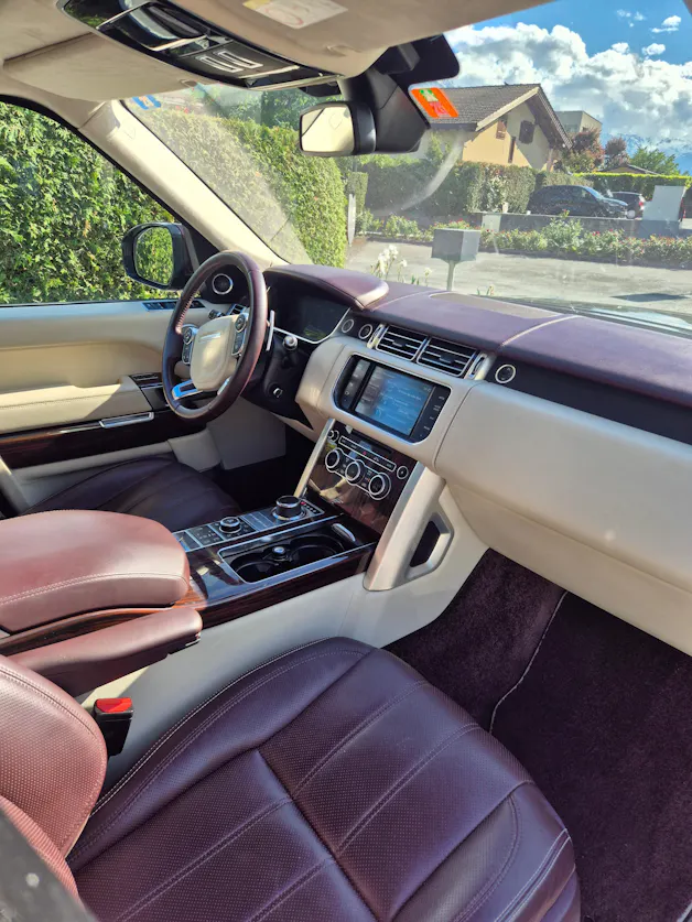 Land Rover Range Rover 5.0 V8 SC Vogue Automatic