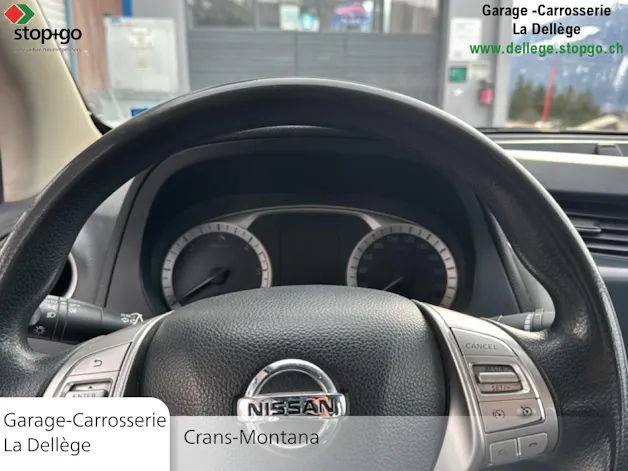 Nissan Navara Double Cab Acenta 2.3 dCi 4WD
