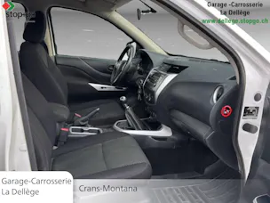 Nissan Navara Double Cab Acenta 2.3 dCi 4WD
