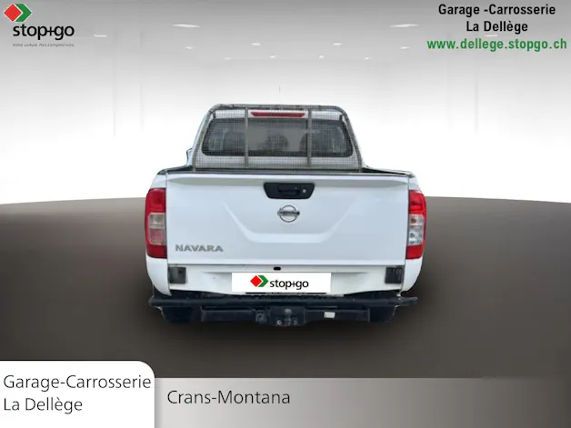 Nissan Navara Double Cab Acenta 2.3 dCi 4WD