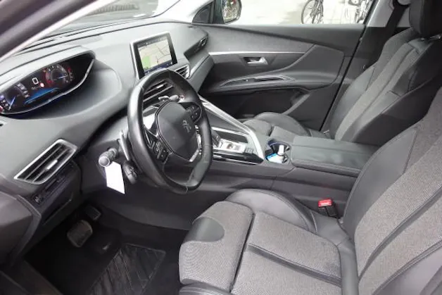 Peugeot 5008 1.6 THP Allure