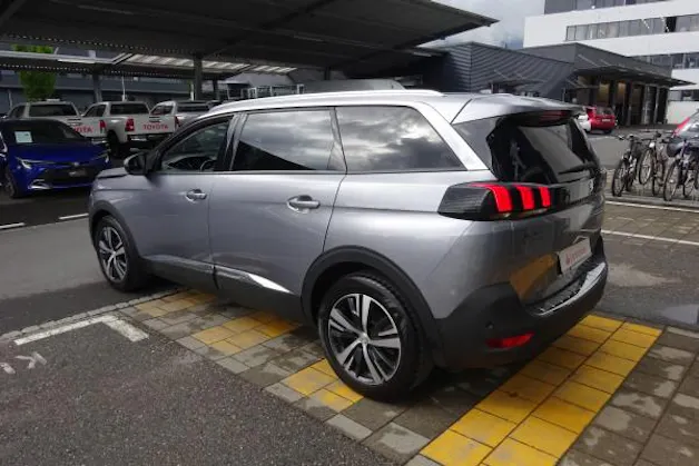 Peugeot 5008 1.6 THP Allure