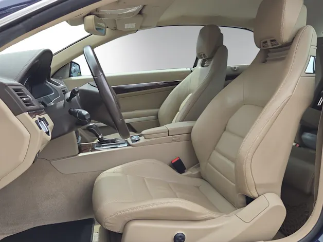 Mercedes-Benz E 350 CGI BlueEfficiency 7G-Tronic