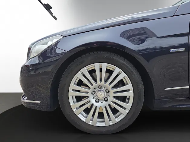 Mercedes-Benz E 350 CGI BlueEfficiency 7G-Tronic