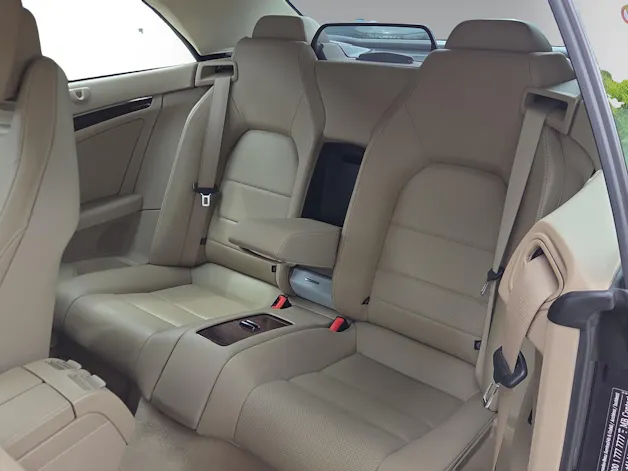 Mercedes-Benz E 350 CGI BlueEfficiency 7G-Tronic