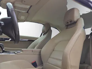 Mercedes-Benz E 350 CGI BlueEfficiency 7G-Tronic