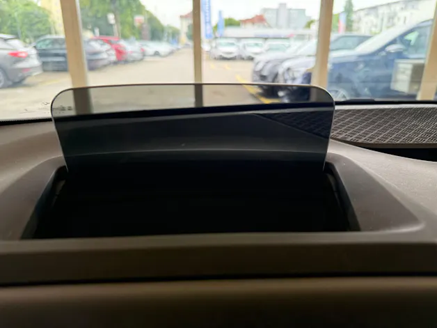 BMW 223d Active Tourer xDrive DKG | CH Swiss | Panorama | Head Up | AHK | Driving Assist PLUS | Innovation | Travel |