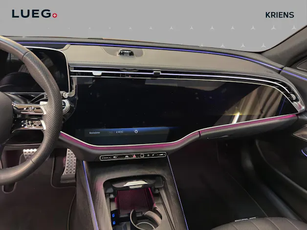 Mercedes-Benz E 220 d 4M - AMG / DISTRONIC / 360 Grad Kamera / Panorama-Dach