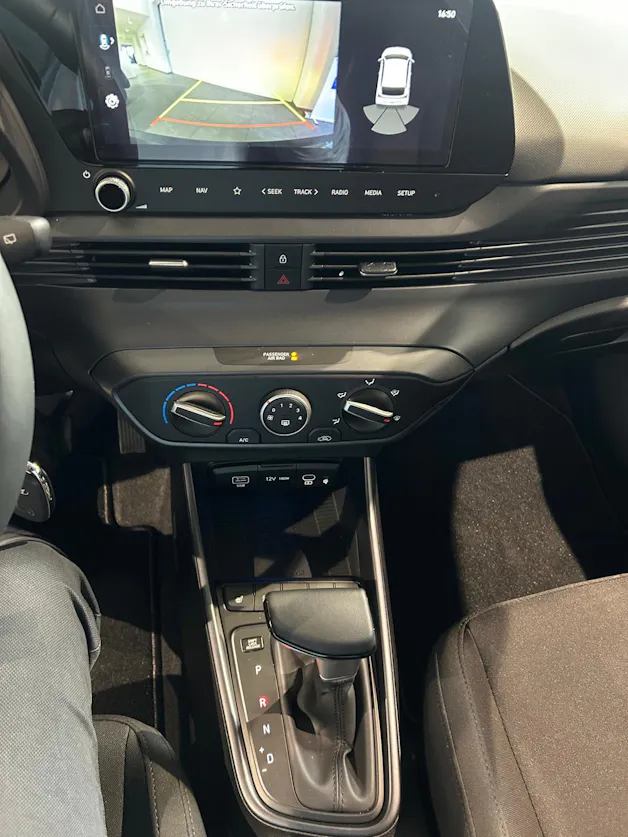 Hyundai i20 1.0 T-GDi Amplia DCT
