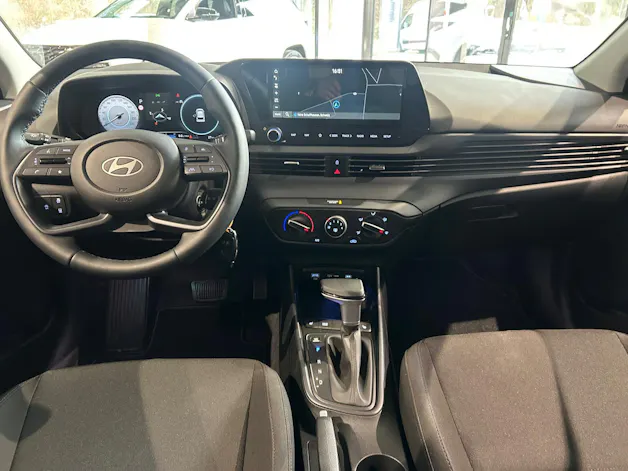 Hyundai i20 1.0 T-GDi Amplia DCT