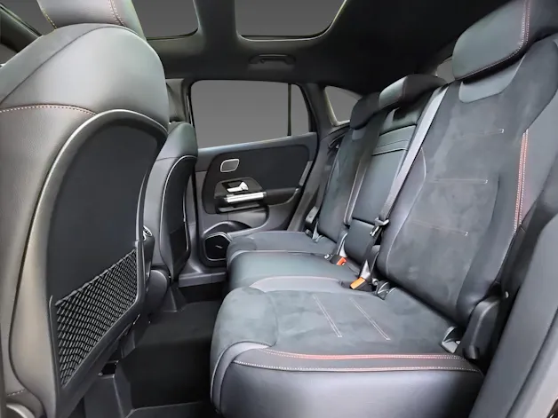 Mercedes-Benz GLA 220 d 4Matic Swiss Star