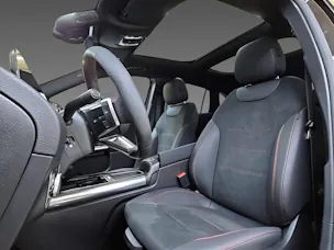 Mercedes-Benz GLA 220 d 4Matic Swiss Star