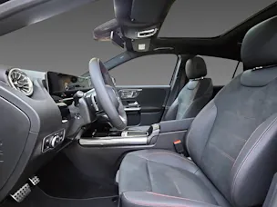 Mercedes-Benz GLA 220 d 4Matic Swiss Star