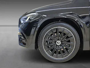 Mercedes-Benz GLA 220 d 4Matic Swiss Star