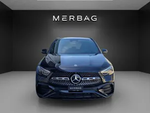 Mercedes-Benz GLA 180 7G-DCT