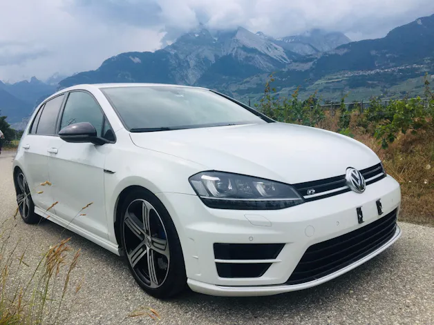 VW Golf 2.0 TSI R 4Motion DSG